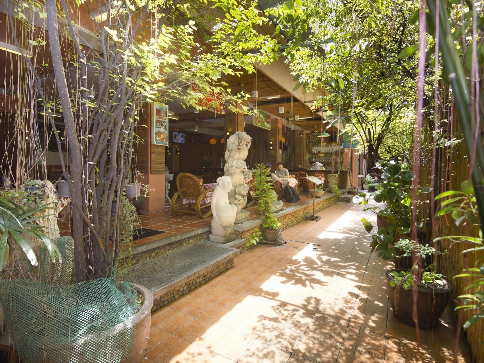 Khaosan Holiday Bangkok Exterior foto